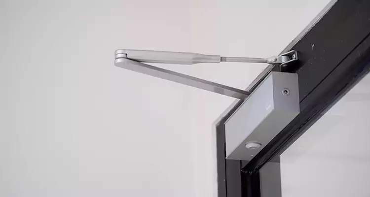 Screen Door Closer Installation in New Smyrna Beach, FL