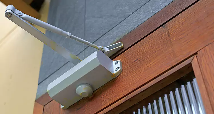 Automatic Door Opener Repair in New Smyrna Beach, FL