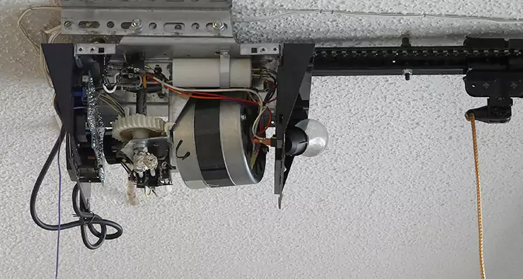 Emergency Garage Door Opener Repair in New Smyrna Beach, FL