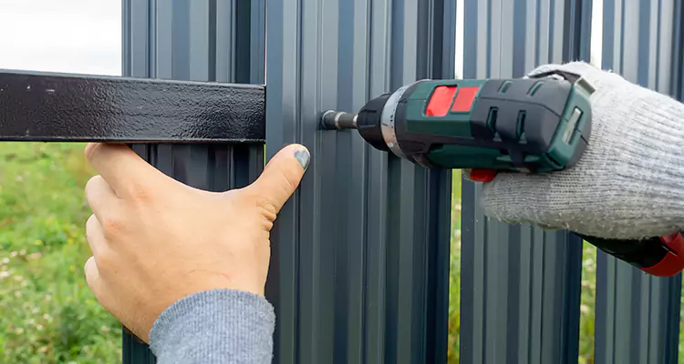 Metal Gate Repair in New Smyrna Beach, FL