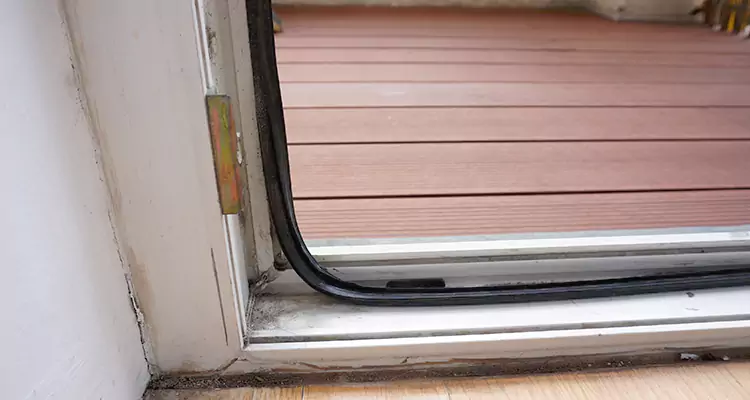 Why Choose Us for Leaking Sliding Glass Door Repair in New Smyrna Beach, FL?