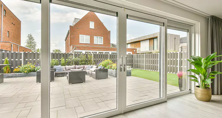 Best Sliding Screen Door Replacement Company in New Smyrna Beach, FL