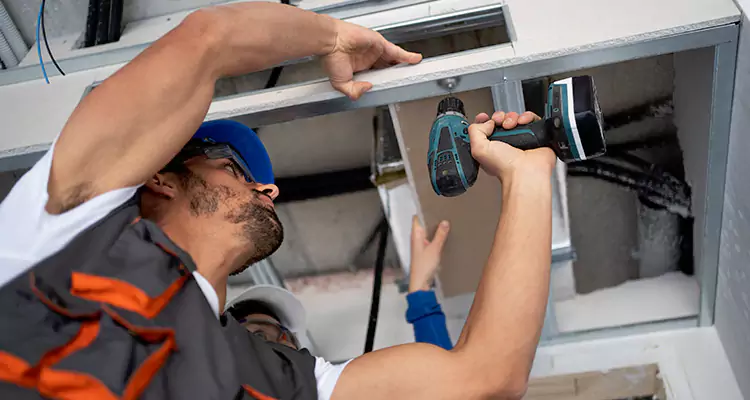 Emergency Overhead Door Repair in New Smyrna Beach, FL