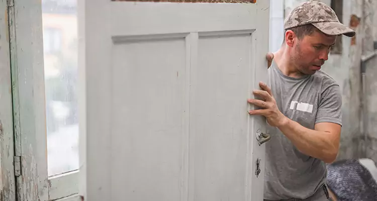 Home Front Door Replacement in New Smyrna Beach, FL