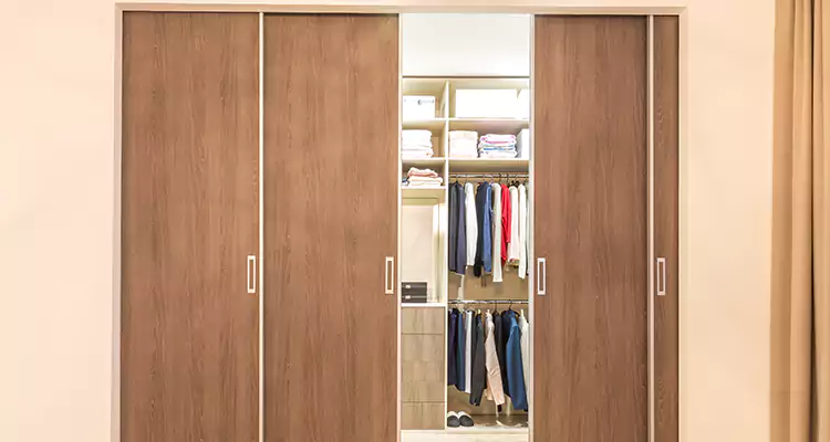 Sliding Closet Wardrobe Repairs in New Smyrna Beach, FL